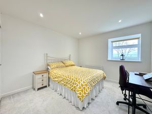 Photo 22- click for photo gallery